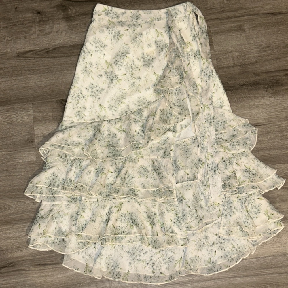 En Saison Marlene floral ruffle tiered Midi skirt - Picture 9 of 13
